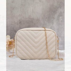 New Chain Crossbody Bag Beige 237
